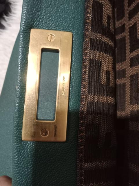 Large Product Preview Image 16