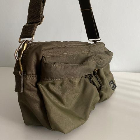 Large Product Preview Image 4