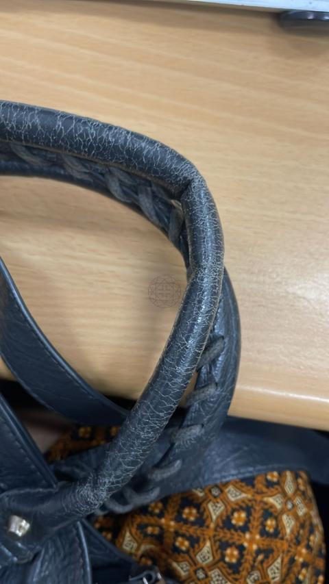 Large Product Preview Image 10
