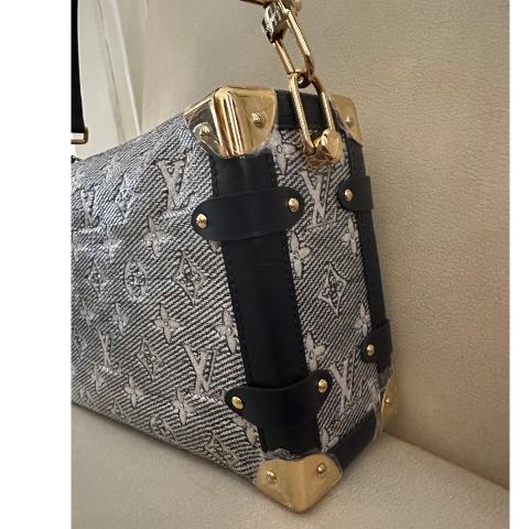 Large Product Preview Image 4