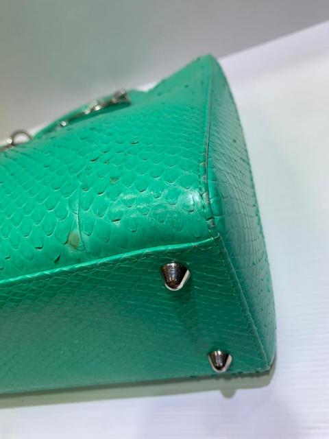Large Product Preview Image 11