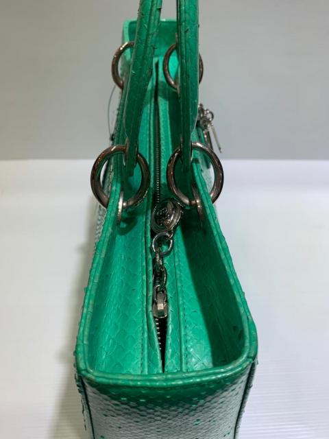 Large Product Preview Image 17