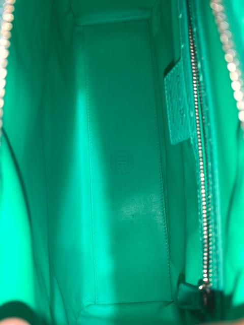 Large Product Preview Image 18