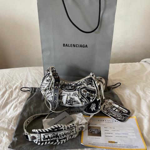 Sell Balenciaga Graffiti Le Cagole XS Bag Black White HuntStreet