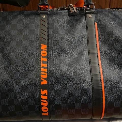 Louis vuitton keepall bandouliere damier hot sale cobalt race 55 blue orange