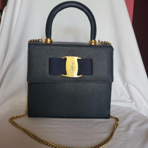 Large Product Preview Image 3
