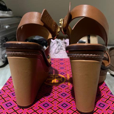 Large Product Preview Image 2