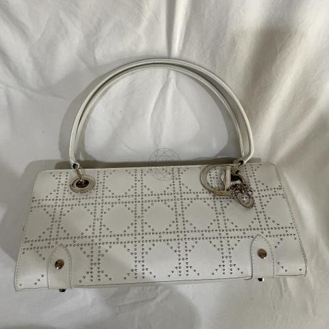 Large Product Preview Image 8