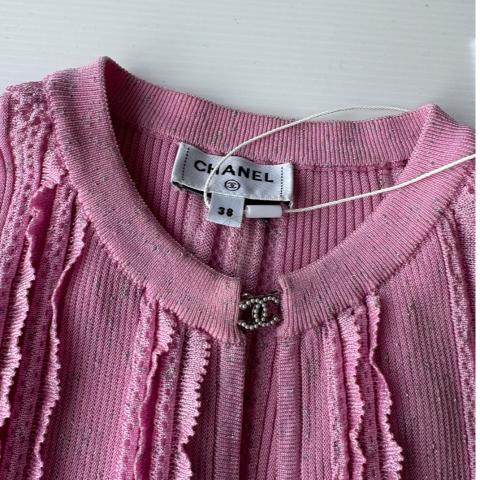 アリ様CHANEL 22/23 プルオーバーピンクCCロゴ アリ様CHANEL 22/23 プルオーバーピンクCCロゴ アリ様CHANEL 22