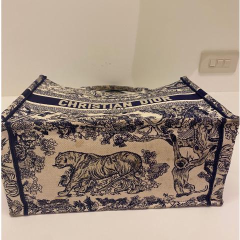 Large Product Preview Image 6