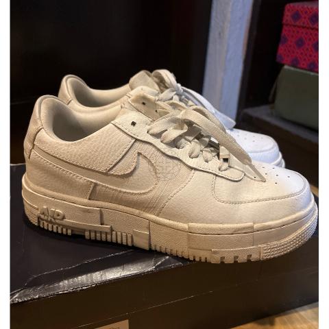 Large Product Preview Image 5