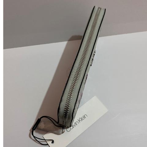 Large Product Preview Image 6