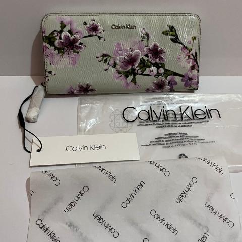 Large Product Preview Image 8