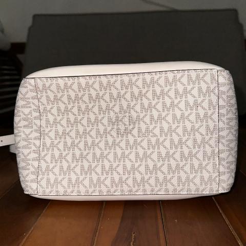 Large Product Preview Image 7