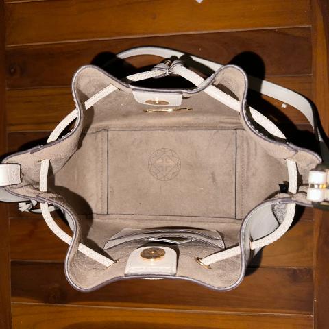 Large Product Preview Image 8