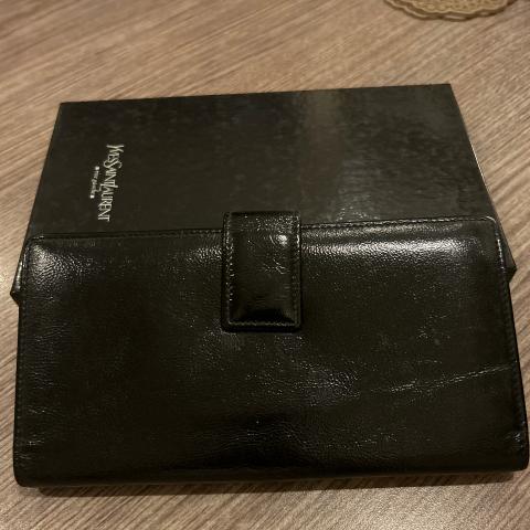 Large Product Preview Image 2