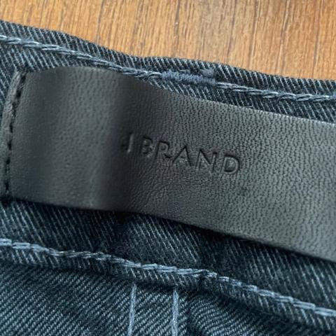 Large Product Preview Image 3