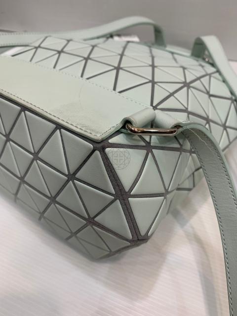 Large Product Preview Image 16