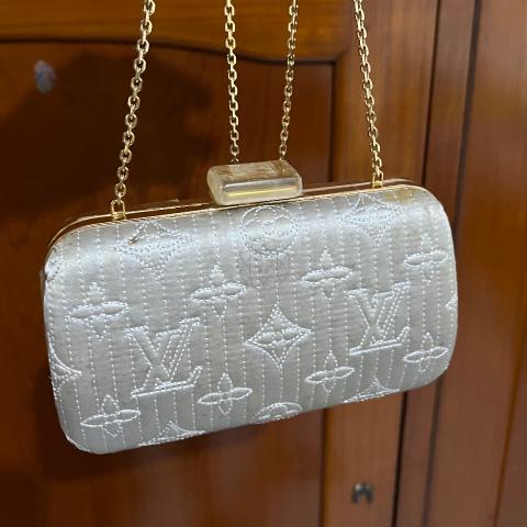 Large Product Preview Image 2
