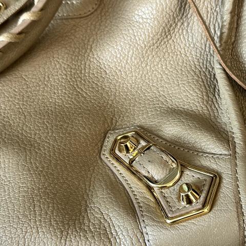 Large Product Preview Image 8
