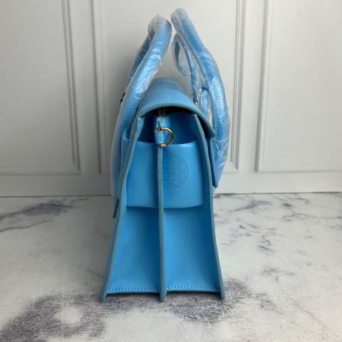 Large Product Preview Image 5