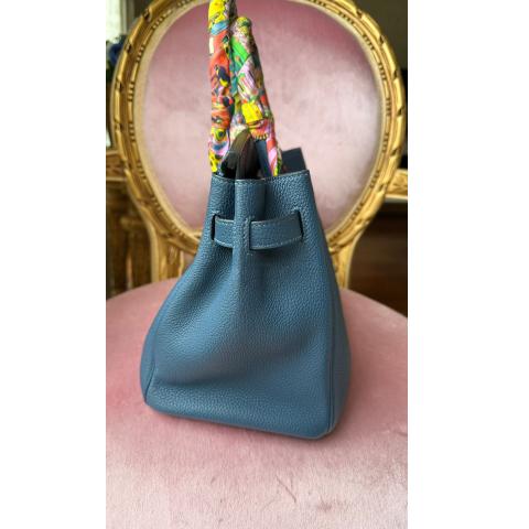 Large Product Preview Image 4