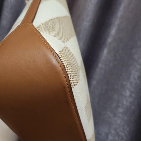 Large Product Preview Image 11