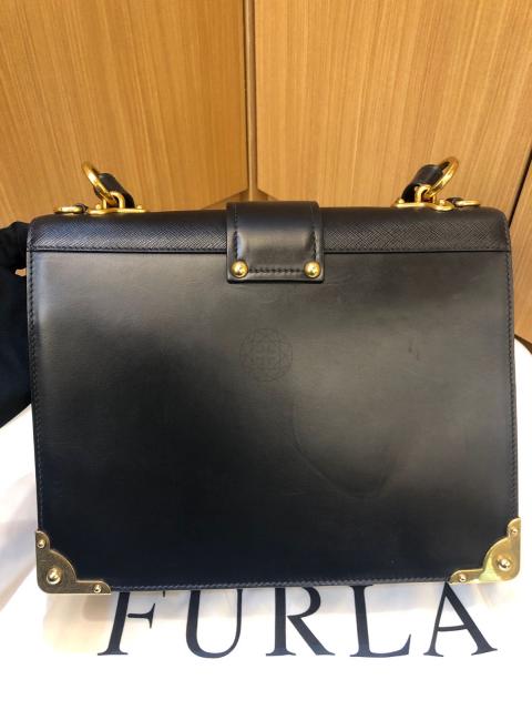 Large Product Preview Image 2