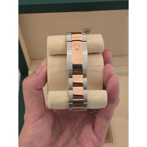 Large Product Preview Image 5