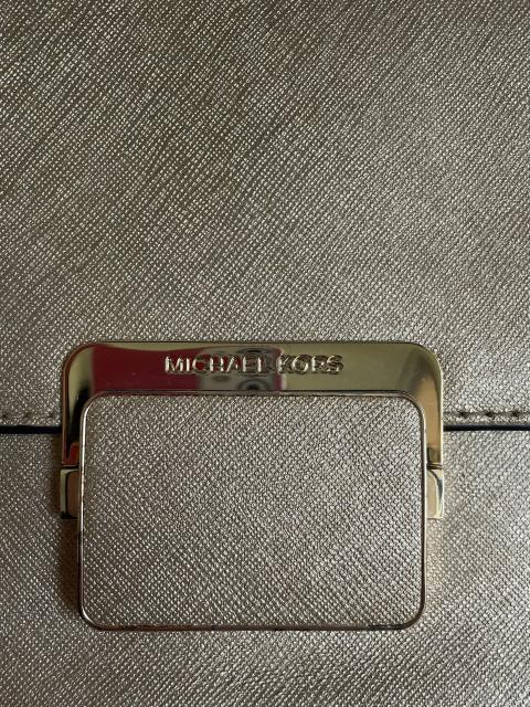 Large Product Preview Image 14