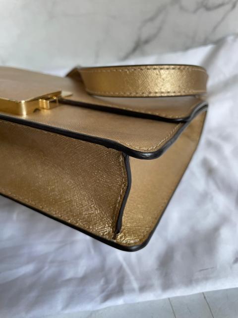 Large Product Preview Image 23