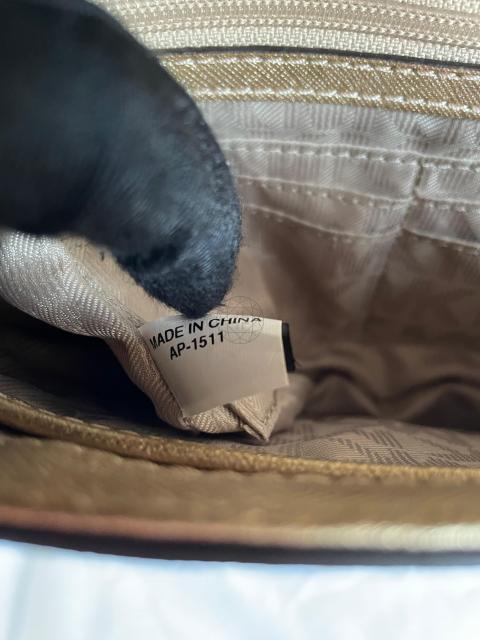 Large Product Preview Image 33