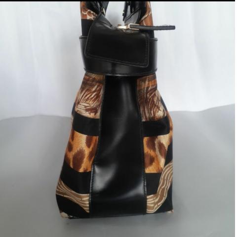 Large Product Preview Image 4