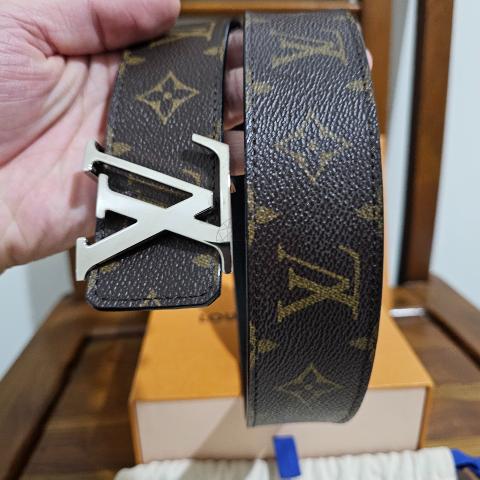 Sell Louis Vuitton Monogram Initial Reversible Belt Black/Brown