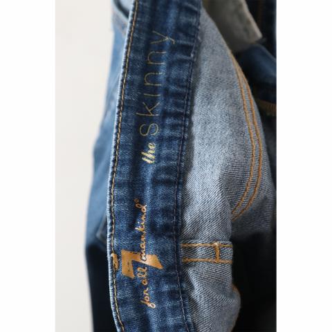 Large Product Preview Image 4