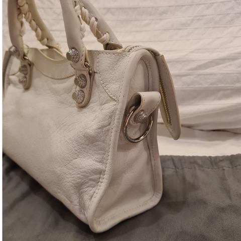Large Product Preview Image 4
