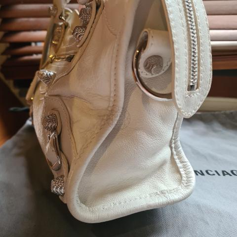 Large Product Preview Image 5