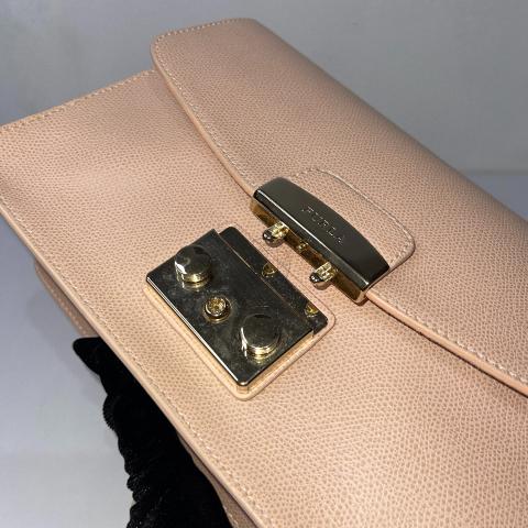 Large Product Preview Image 5