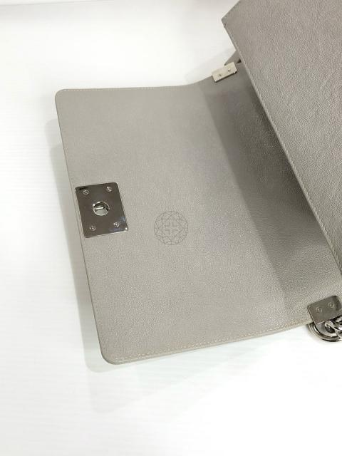 Large Product Preview Image 19