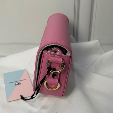 Large Product Preview Image 3