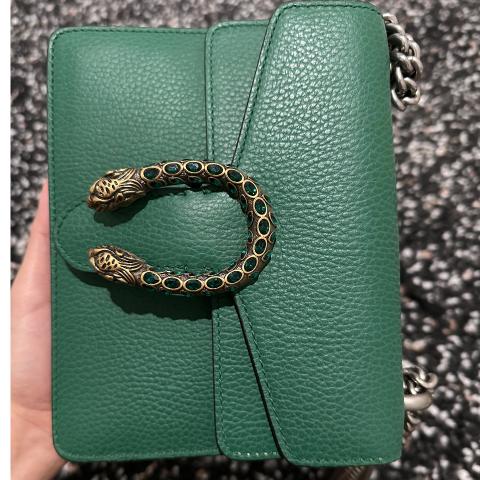 Large Product Preview Image 3