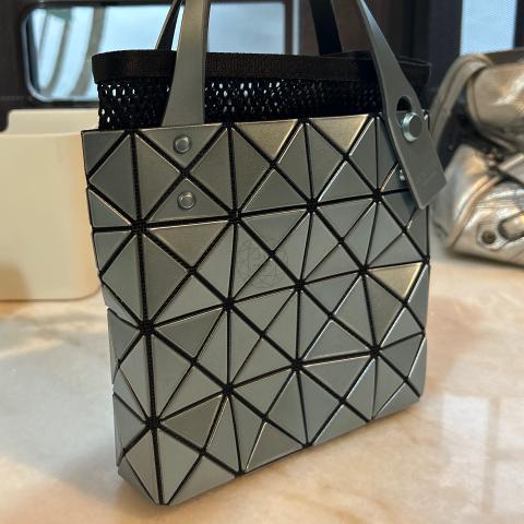 Large Product Preview Image 3