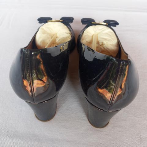 Large Product Preview Image 2