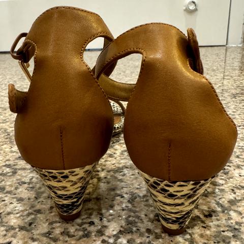 Large Product Preview Image 2