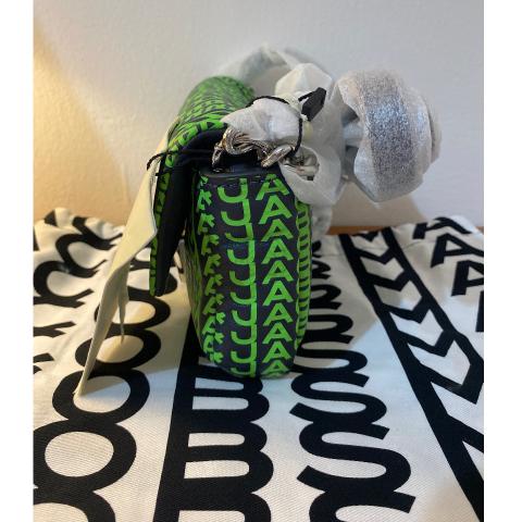 Large Product Preview Image 3