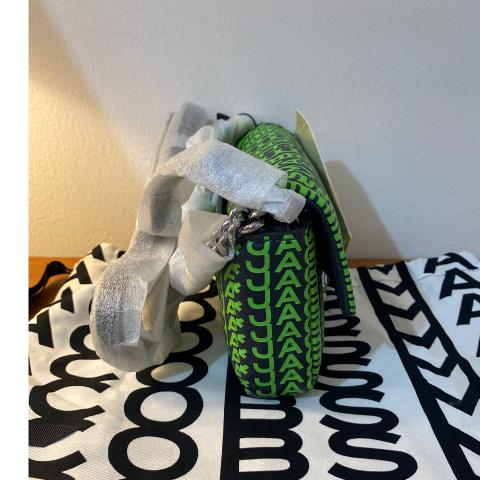 Large Product Preview Image 5