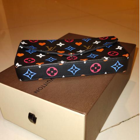 Large Product Preview Image 6