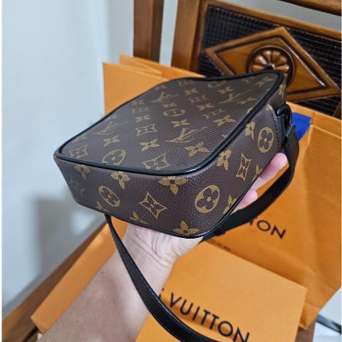 Large Product Preview Image 9