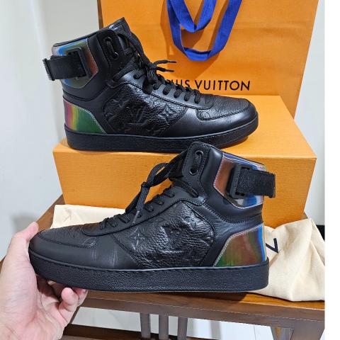 Sell Louis Vuitton Rivoli High Sneakers - Black | HuntStreet.com