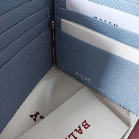 Large Product Preview Image 8